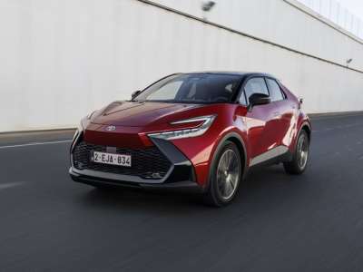TOYOTA C-HR Hybrid 140 Active