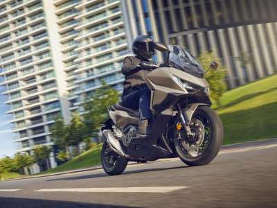 HONDA FORZA 750 DCT