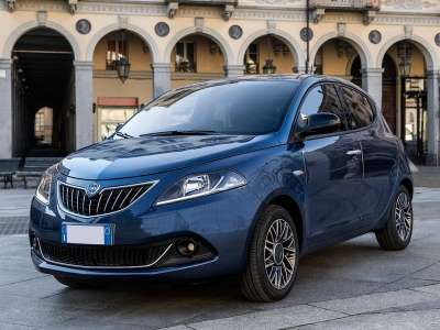 LANCIA Ypsilon 1.0 FireFly Hybrid