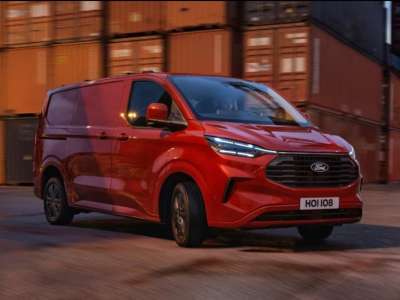 FORD Transit Custom 320 2.0 EcoBlue 136CV PC Furgone Trend